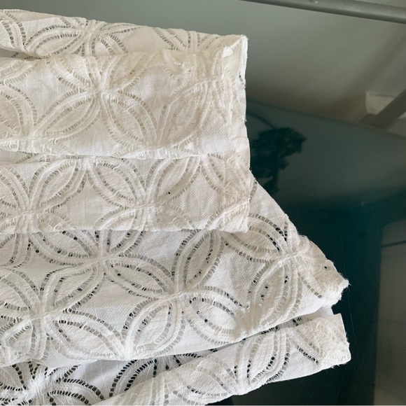 TRINA TURK WHITE CROCHET PANTS - Picture 11 of 13